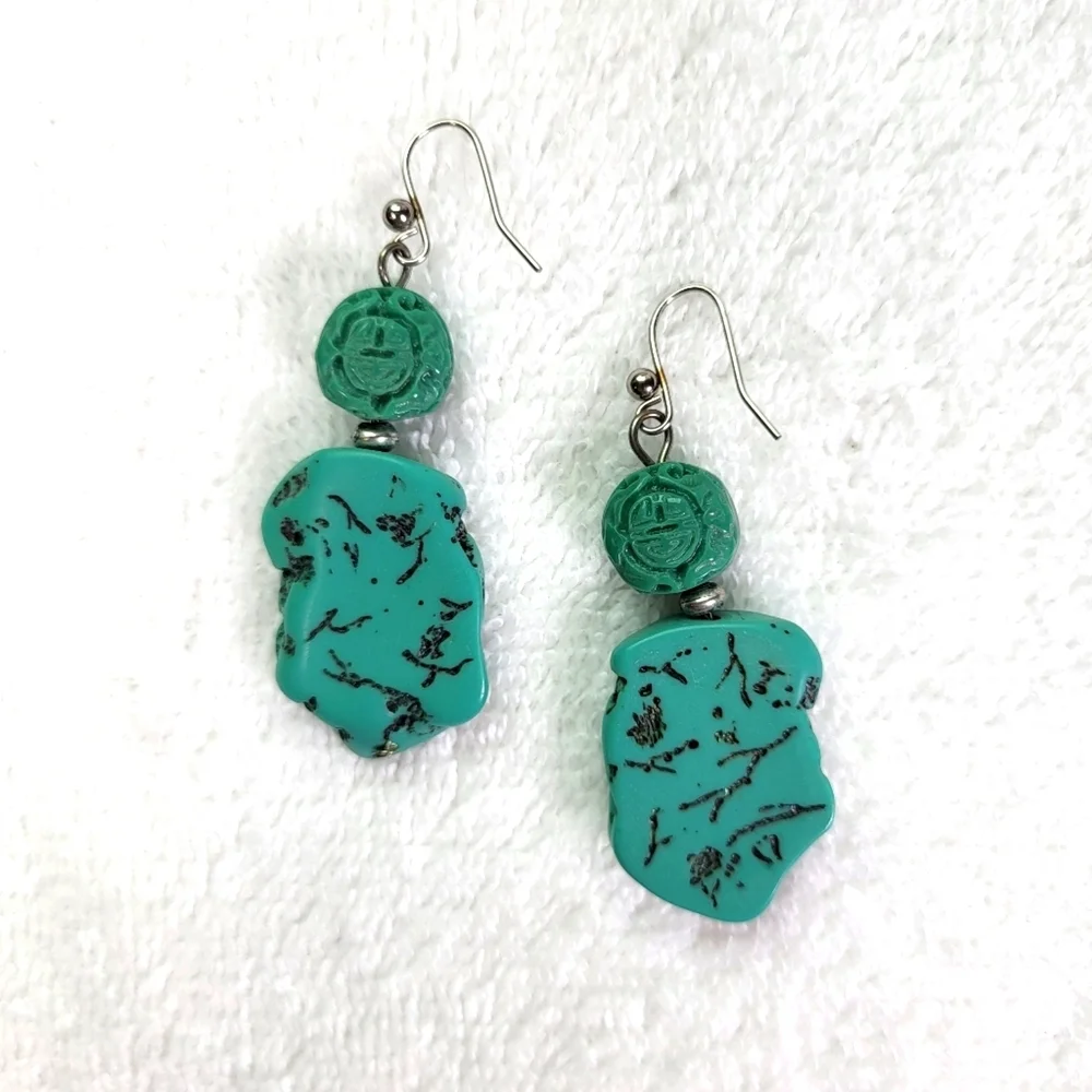 Turquoise Stone Look Dangle Earrings / Pierced - Picture 2 of 5